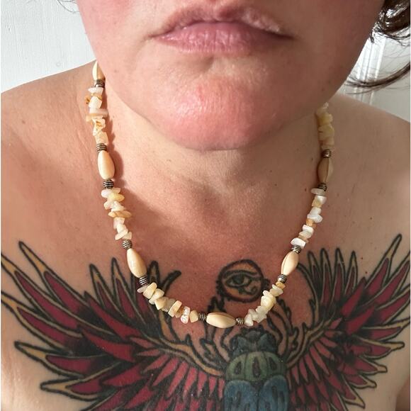 Natural Beaded Quartz Chip Necklace - Picture 2 of 6